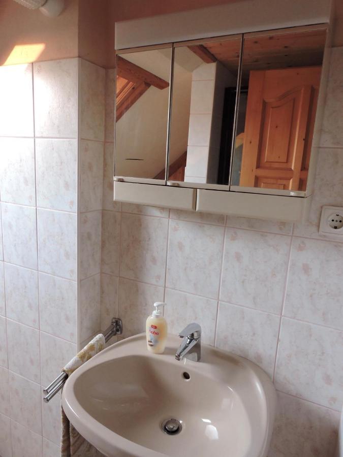 Appartement Grosses Ferienhaus Plattensee Balaton - Nyaralo Haz 6 Szobaval, 5 Fuerdoszobaval, 3000 Nm à Szolad Extérieur photo